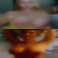 Women masturbatiig toiiet